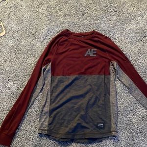 American eagle long sleeve tshirt